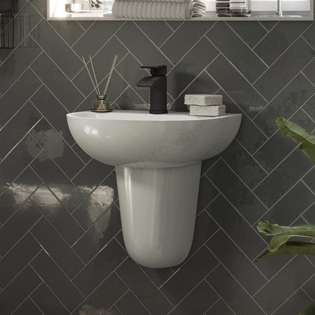 Bay 450mm x 385mm 1 Tap Hole Basin - White